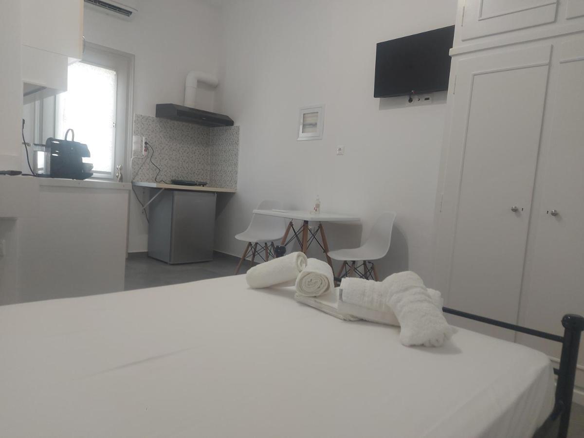 Anemela Studio Basic Naxos City Luaran gambar