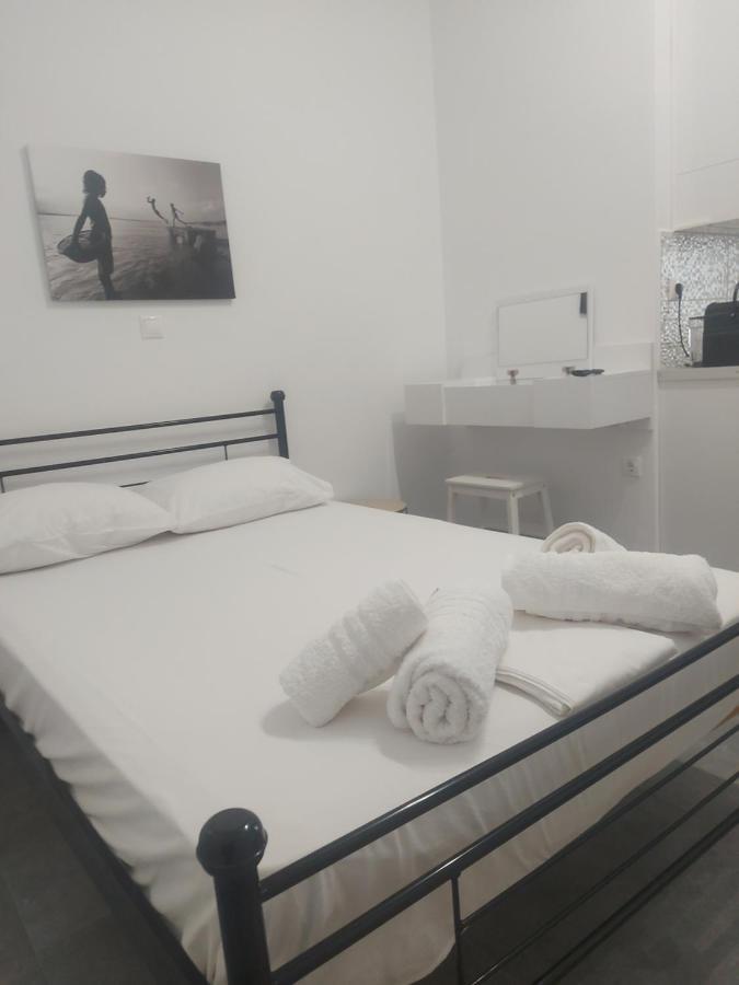 Anemela Studio Basic Naxos City Luaran gambar