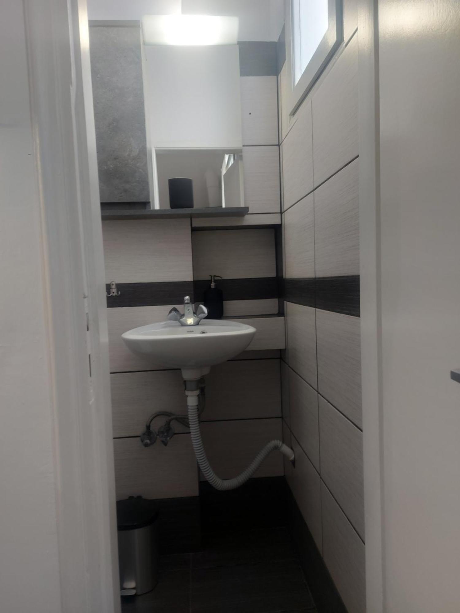 Anemela Studio Basic Naxos City Luaran gambar